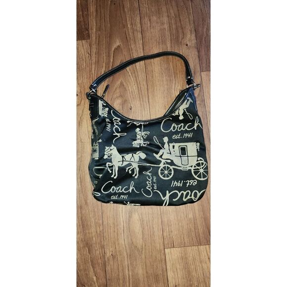 Coach Horse And Cariage Purse F14480 - Picture 2 of 6